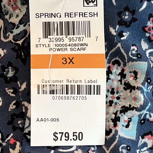 STYLE & CO. (NWT) FLORAL ROMPER - Picture 9 of 9
